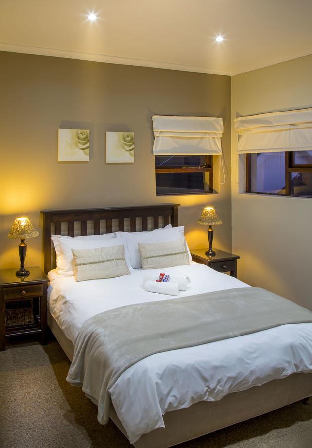פורט אליזבת' Lalapanzi Guest Lodge מראה חיצוני תמונה