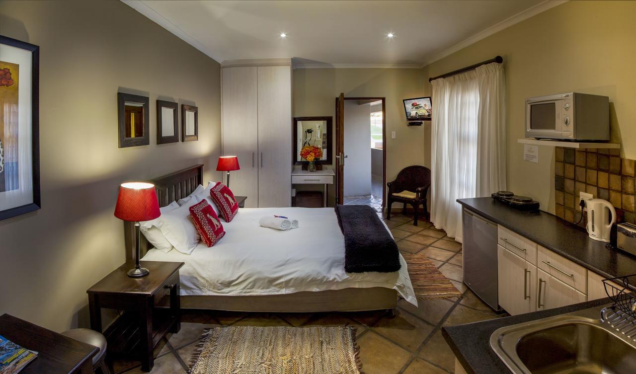 פורט אליזבת' Lalapanzi Guest Lodge מראה חיצוני תמונה