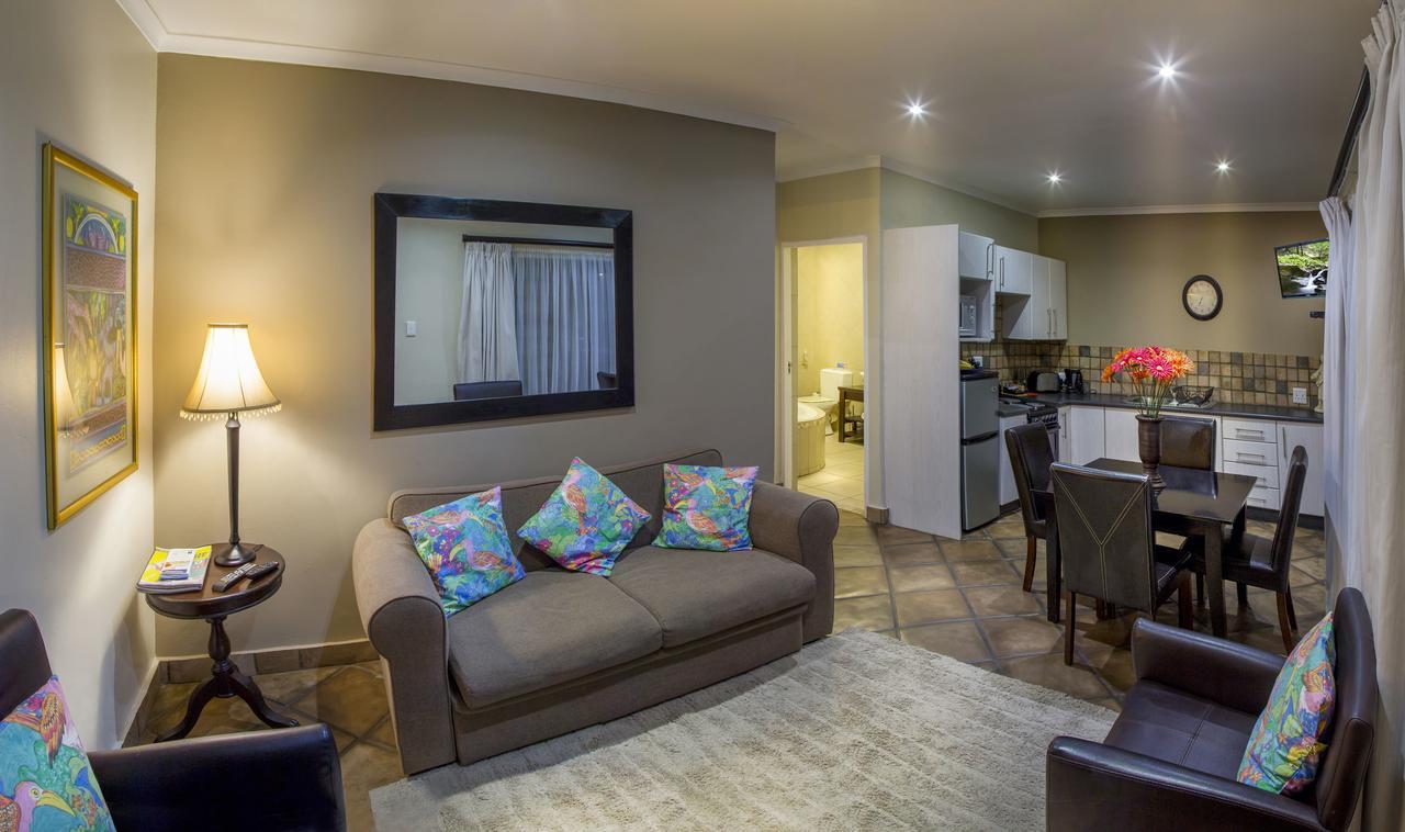 פורט אליזבת' Lalapanzi Guest Lodge מראה חיצוני תמונה