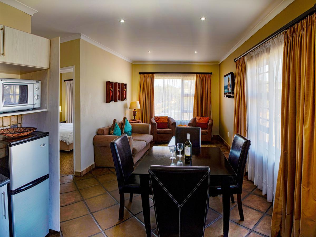 פורט אליזבת' Lalapanzi Guest Lodge מראה חיצוני תמונה