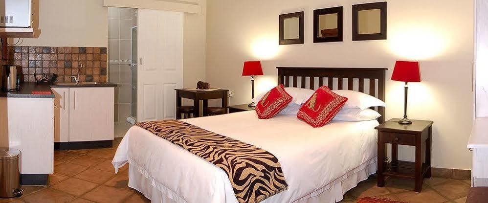 פורט אליזבת' Lalapanzi Guest Lodge מראה חיצוני תמונה
