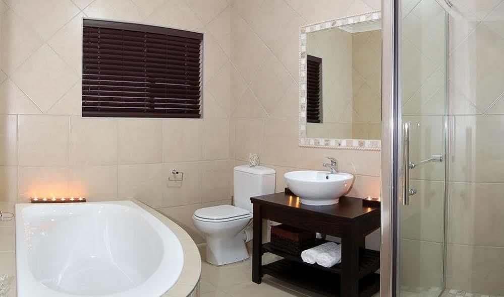 פורט אליזבת' Lalapanzi Guest Lodge מראה חיצוני תמונה
